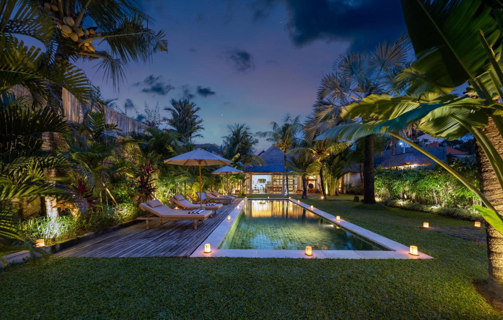 Umah Naga-Two-Bedroom Villa with Private Pool
